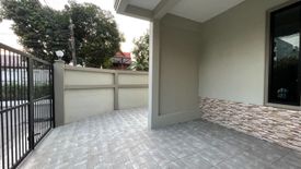 3 Bedroom Townhouse for rent in Bang Chak, Bangkok