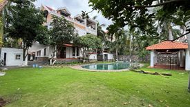 Cho thuê villa 5 phòng ngủ tại Thảo Điền, Quận 2, Hồ Chí Minh