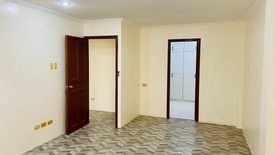 5 Bedroom Townhouse for rent in Tambo, Metro Manila