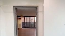 Condo for rent in Poblacion, Metro Manila