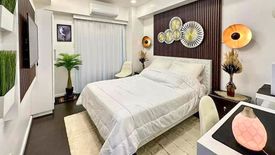 2 Bedroom Condo for sale in Forbeswood Heights, Bagong Tanyag, Metro Manila