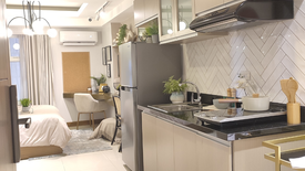 Condo for sale in Woodsville Crest 3, Merville, Metro Manila