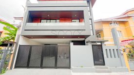 5 Bedroom House for sale in Marcelo Green Village, Metro Manila