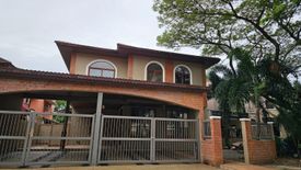 6 Bedroom House for sale in Almanza Dos, Metro Manila