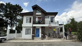 4 Bedroom House for sale in Don Jose, Laguna