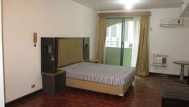 Condo for rent in Poblacion, Metro Manila