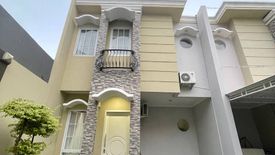 Rumah dijual dengan 4 kamar tidur di Ciputat, Banten