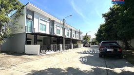 3 Bedroom Townhouse for sale in Don Mueang, Bangkok