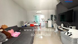 3 Bedroom Townhouse for sale in Don Mueang, Bangkok