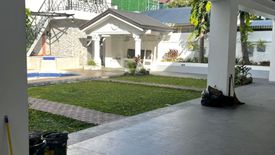 House for sale in Moonwalk, Metro Manila