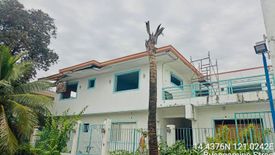 House for sale in BF Homes Executive Village, Almanza Uno, Metro Manila