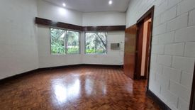 House for rent in Urdaneta, Metro Manila near MRT-3 Ayala