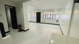 3 Bedroom Townhouse for rent in Loyola Heights, Metro Manila near LRT-2 Katipunan