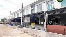 3 Bedroom Townhouse for sale in Sisa Chorakhe Yai, Samut Prakan