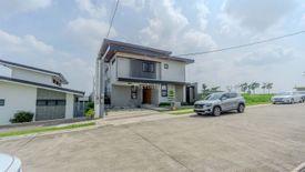 4 Bedroom House for sale in Hornalan, Laguna