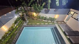 7 Bedroom House for rent in New Alabang Village, Metro Manila