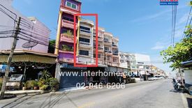 3 Bedroom Commercial for sale in Tha Raeng, Bangkok