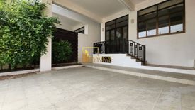 3 Bedroom Townhouse for rent in Khlong Tan Nuea, Bangkok near Airport Rail Link Ramkhamhaeng