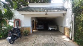 Tanah dijual dengan  di Pasar Minggu, Jakarta