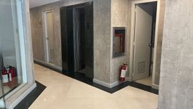 Office for rent in Poblacion, Metro Manila