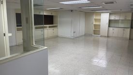 Office for rent in Poblacion, Metro Manila