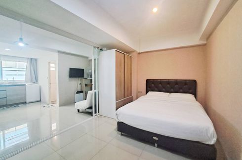 1 Bedroom Condo for sale in Srithana Condominium 1, Suthep, Chiang Mai