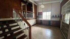 House for sale in Laging Handa, Metro Manila near MRT-3 Kamuning