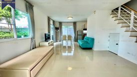 3 Bedroom Townhouse for sale in Sam Wa Tawan Tok, Bangkok