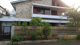 Rumah dijual dengan 7 kamar tidur di Menteng Dalam, Jakarta