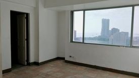 3 Bedroom Condo for rent in Malate, Metro Manila near LRT-1 Vito Cruz