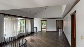 5 Bedroom House for rent in Malanday, Metro Manila