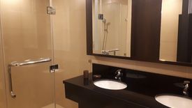 3 Bedroom Condo for sale in Park Terraces, San Lorenzo, Metro Manila near MRT-3 Ayala