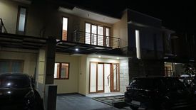 Rumah dijual dengan 3 kamar tidur di Dauh Puri, Bali