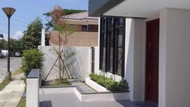 4 Bedroom House for sale in Loma, Laguna