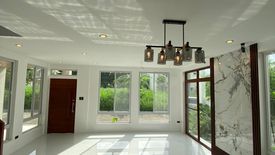 4 Bedroom House for sale in Pulong Santa Cruz, Laguna