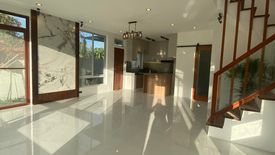 4 Bedroom House for sale in Pulong Santa Cruz, Laguna