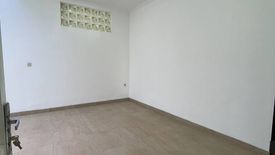 Rumah dijual dengan 2 kamar tidur di Alam Jaya, Banten