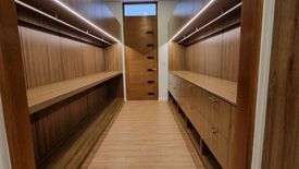 5 Bedroom House for sale in New Alabang Village, Metro Manila