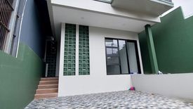 4 Bedroom House for sale in Cibeunying, West Java