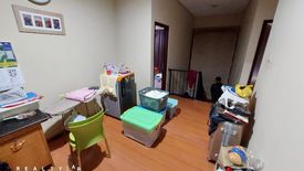 4 Bedroom House for sale in Cibeunying, West Java