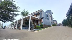 5 Bedroom House for sale in Cimenyan, West Java