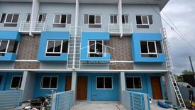 4 Bedroom Townhouse for sale in Pulang Lupa Uno, Metro Manila