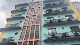 40 Bedroom Commercial for sale in Urdaneta, Metro Manila near MRT-3 Ayala