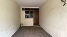 Rumah dijual dengan 4 kamar tidur di Pondok Aren, Banten