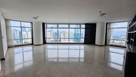 3 Bedroom Condo for sale in Urdaneta, Metro Manila near MRT-3 Buendia