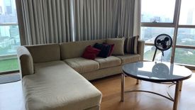 2 Bedroom Condo for rent in San Lorenzo, Metro Manila near MRT-3 Ayala