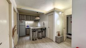 2 Bedroom Condo for sale in Pio Del Pilar, Metro Manila