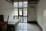 Condo for rent in Malate, Metro Manila near LRT-1 Vito Cruz