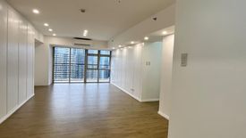 3 Bedroom Condo for Sale or Rent in BGC, Metro Manila
