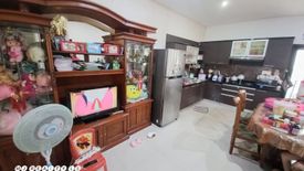 Rumah dijual dengan 4 kamar tidur di Antapani Tengah, Jawa Barat